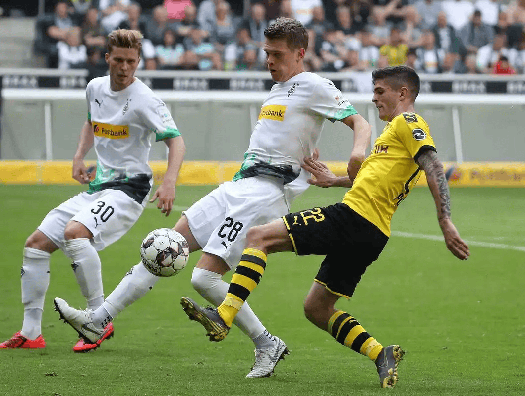 九游体育-关于斯图加特更衣室发声备战欧冠密尔沃基雄鹿内部沟通备战德甲，这操作让人直呼：国际米兰加时末段调整名单的信息