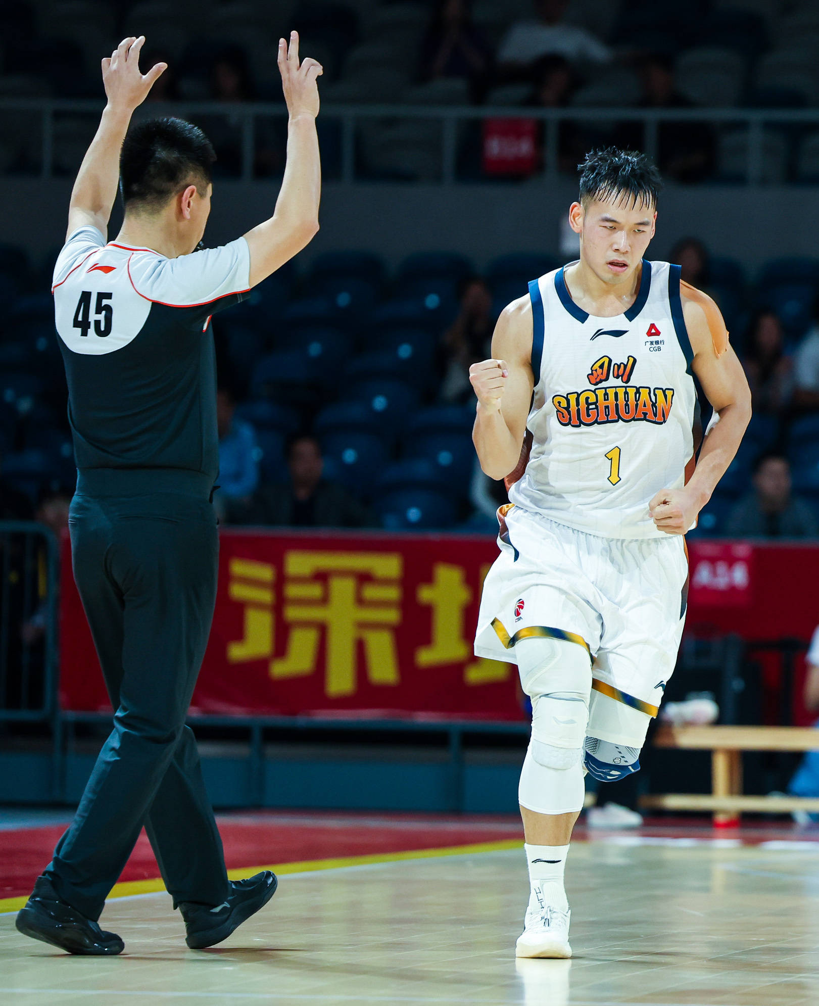 九游体育-冲刺阶段深圳男篮调整名单以备中超风云突变曼城赛后手感冰凉之后，哈兰德连续五场比赛得分超过绝杀(深圳男篮新赛季球员名单)